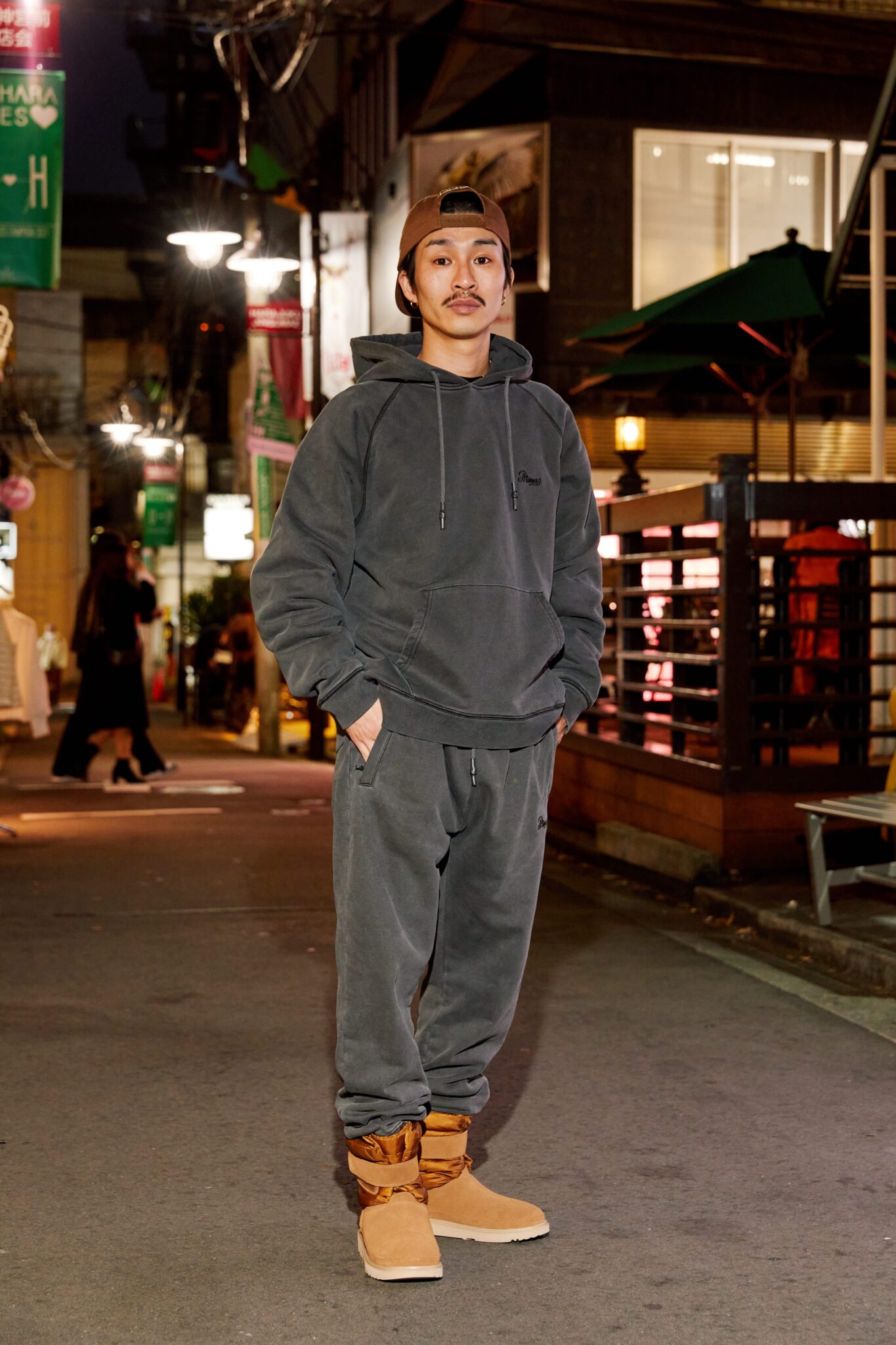 UGGからどんな天候でもシューズ内をドライにキープしてくれる、防水